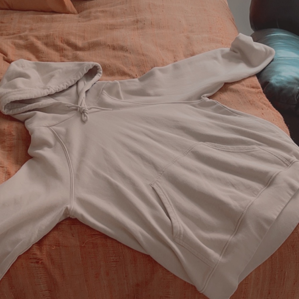pink sweatshirt